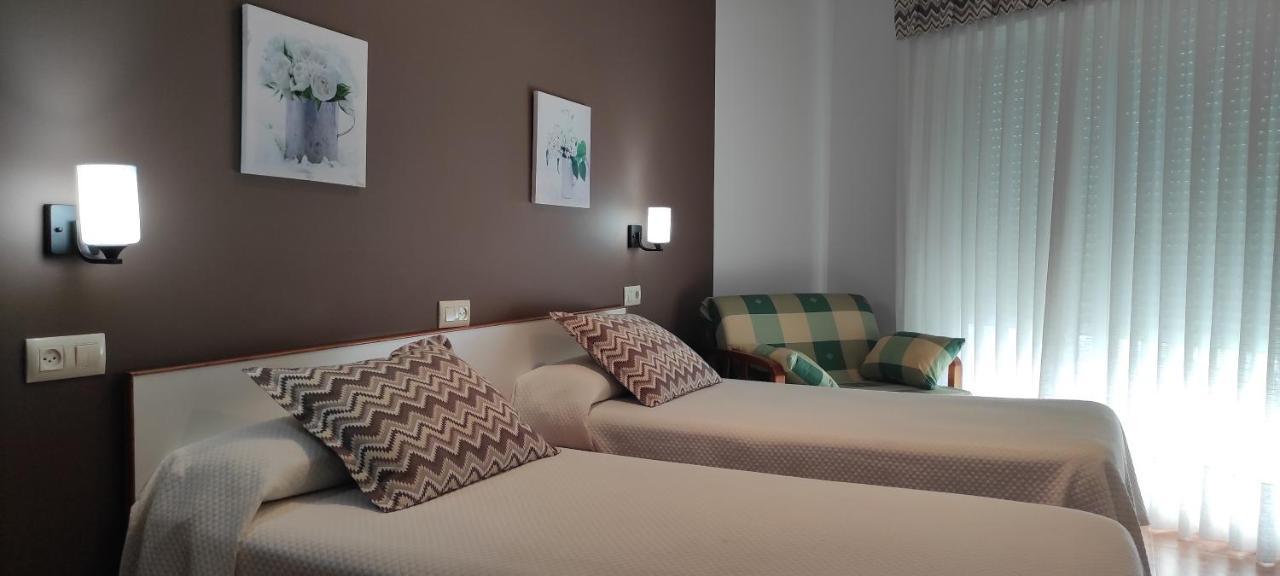 Hotel Grove O Grove Kültér fotó