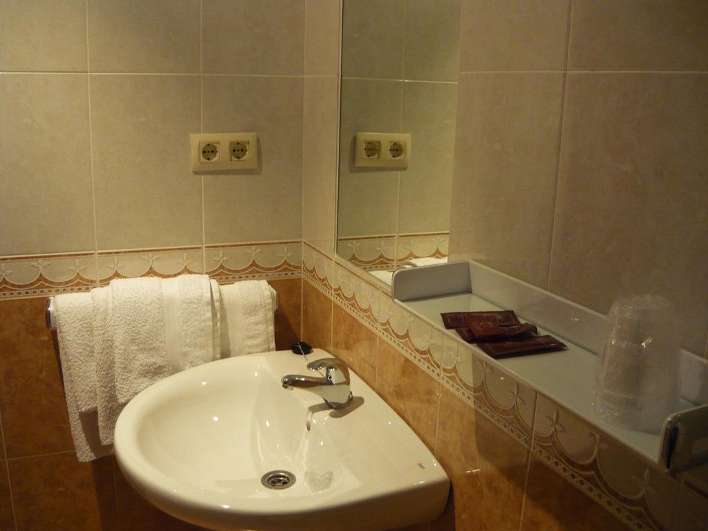 Hotel Grove O Grove Kültér fotó
